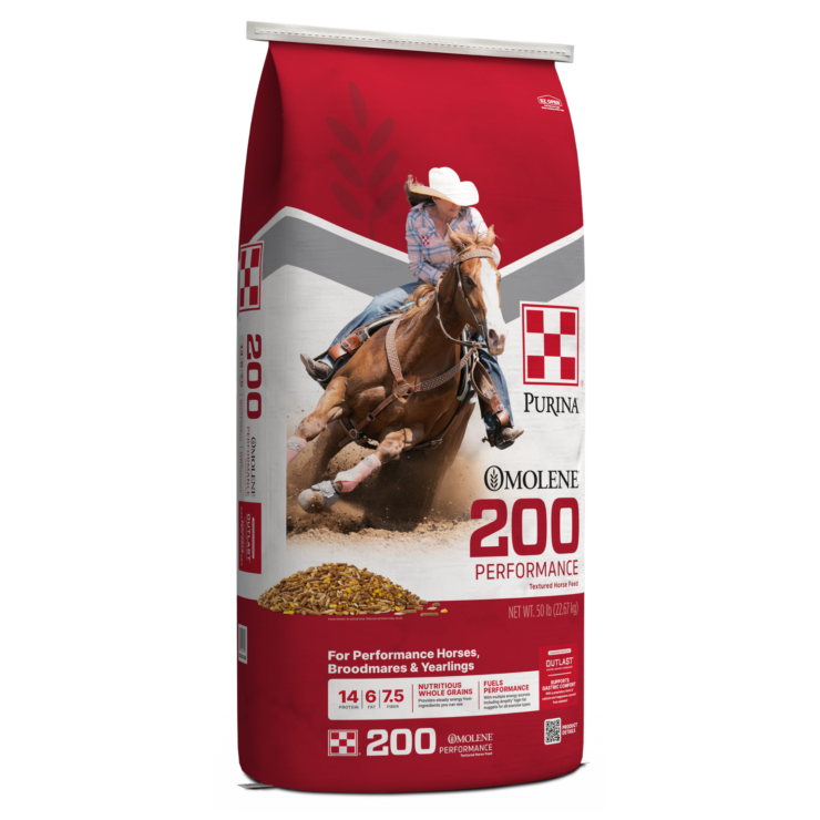 red bag of Purina Omolene #200 Performance Horse Feed