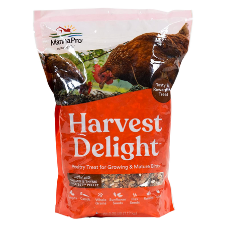 Manna Pro Harvest Delight Poultry Treat