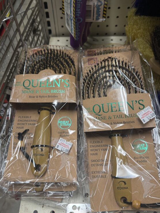 Epona Queen's Mane & Tail Brush on display